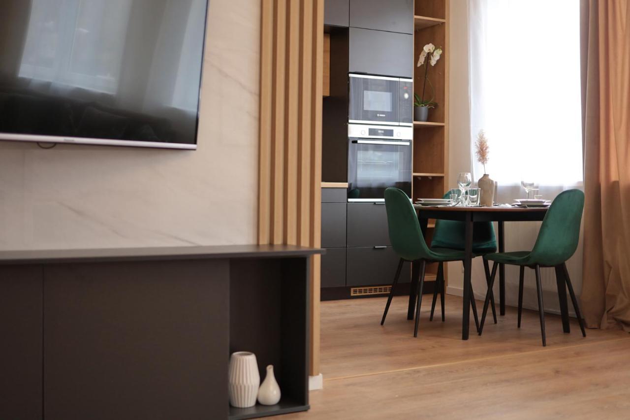 Beautiful And Stylish 2 Bedroom Apartment In The City Center And In The Pedestrian Zone Bratislava Ngoại thất bức ảnh