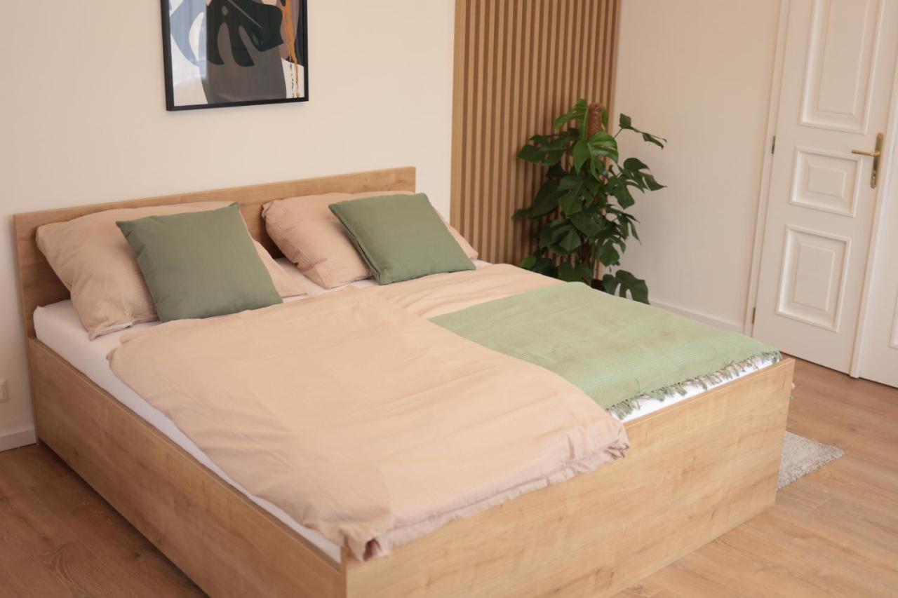 Beautiful And Stylish 2 Bedroom Apartment In The City Center And In The Pedestrian Zone Bratislava Ngoại thất bức ảnh