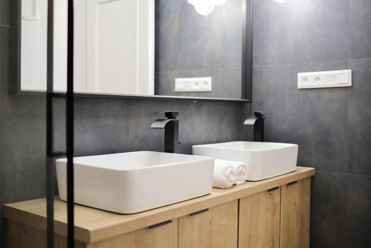 Beautiful And Stylish 2 Bedroom Apartment In The City Center And In The Pedestrian Zone Bratislava Ngoại thất bức ảnh