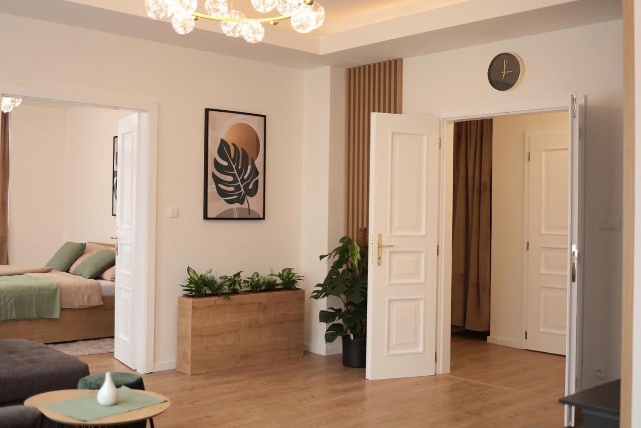 Beautiful And Stylish 2 Bedroom Apartment In The City Center And In The Pedestrian Zone Bratislava Ngoại thất bức ảnh
